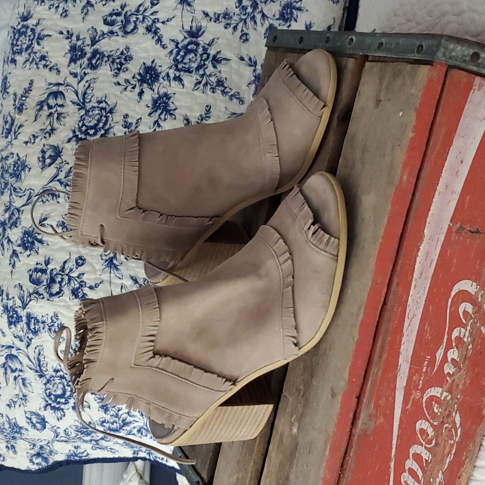 Anthropology silent D open toe booties